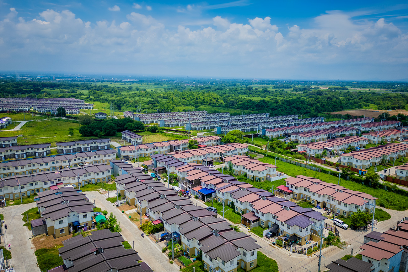 Lancaster New City was built to give Filipino families an opportunity to own a home within a thoughtfully planned community.